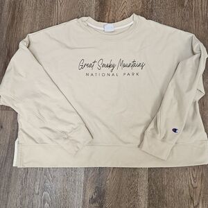 Champion Great Smokey Mountains National Park XL Pullover Crop USA butter Soft